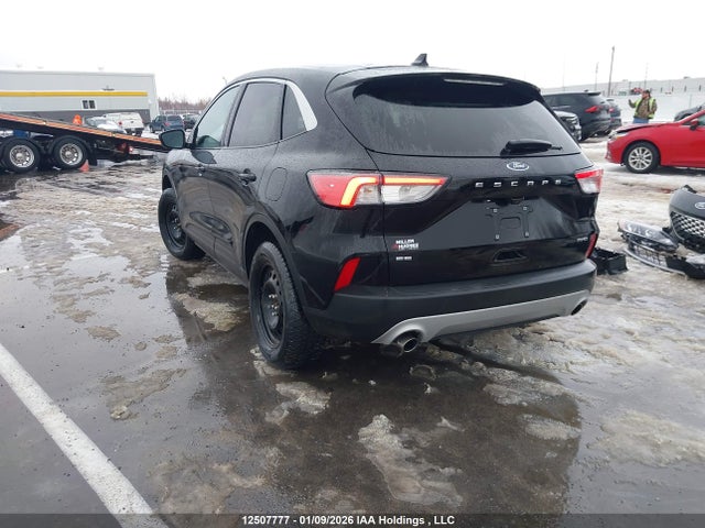 1FMCU9G61NUB81928 Ford ESCAPE SE