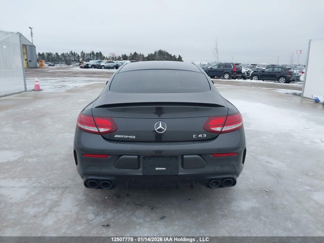 WDDWJ6EB1KF851587 Mercedes-Benz C 43 Amg