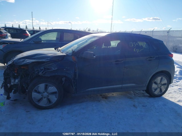 KM8K33AG2MU125900 Hyundai Kona Limited