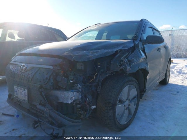 KM8K33AG2MU125900 Hyundai Kona Limited