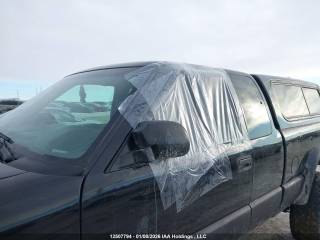 12507794 :رقم المزاد ، 1GCCT19W218218994 vin ، 2001 Chevrolet S Truck S10 مزاد بيع
