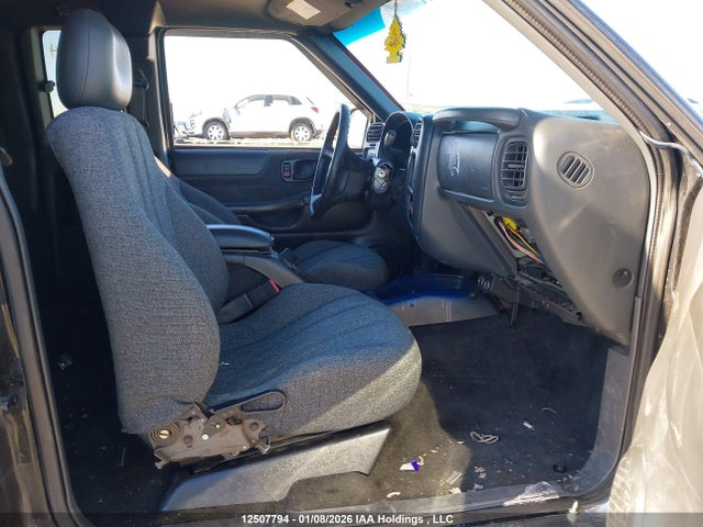 12507794 :رقم المزاد ، 1GCCT19W218218994 vin ، 2001 Chevrolet S Truck S10 مزاد بيع