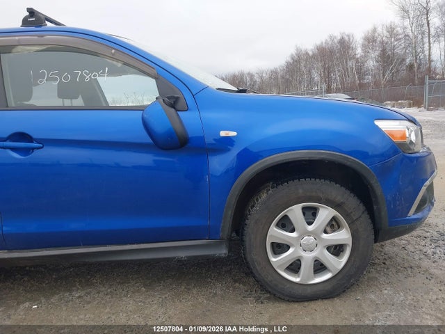 JA4AH3AU9GZ605778 Mitsubishi Rvr Es/se