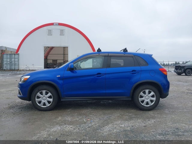 JA4AH3AU9GZ605778 Mitsubishi Rvr Es/se