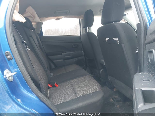 JA4AH3AU9GZ605778 Mitsubishi Rvr Es/se