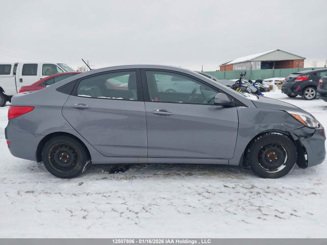 KMHCT4AE6HU182809 Hyundai ACCENT SE