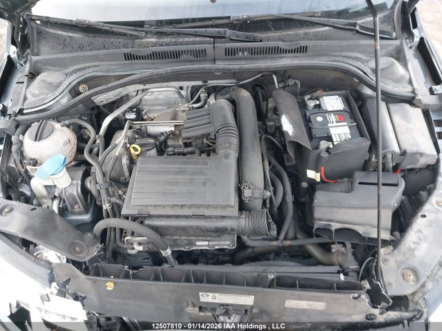 3VW2B7AJXHM285847 Volkswagen Jetta 1.4 Tsi Trendline+