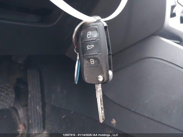 3VW2B7AJXHM285847 Volkswagen Jetta 1.4 Tsi Trendline+
