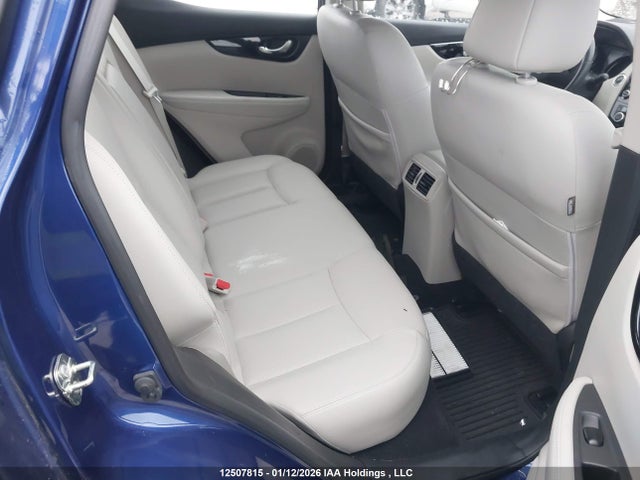 JN1BJ1CRXJW256797 Nissan Rogue Sport S/sv/sl