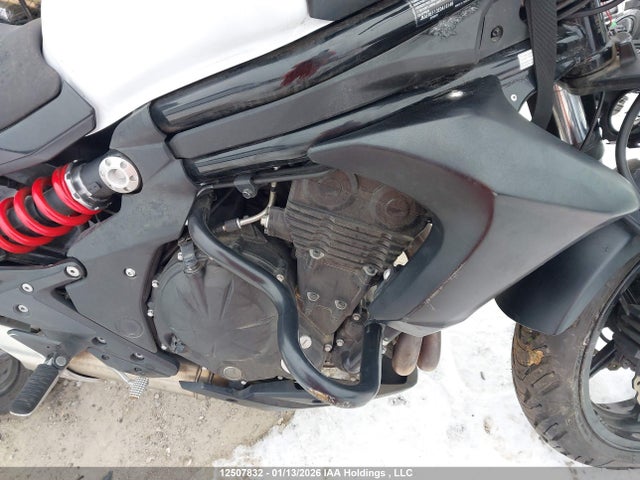Kawasaki Er650 Ff 2014 JKAEREF13EDA16148 Image 8