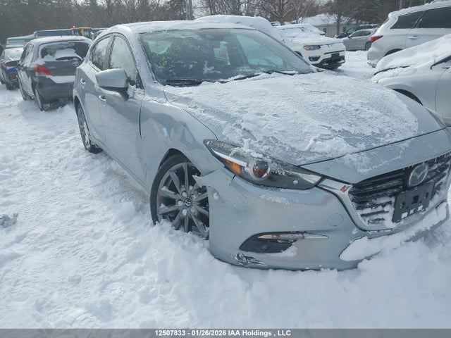 3MZBN1M34JM228194 Mazda MAZDA3