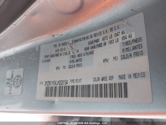 3MZBN1M34JM228194 Mazda MAZDA3