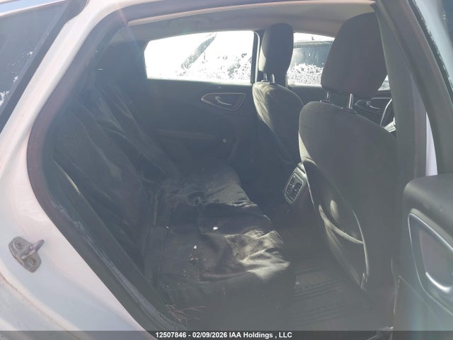 1C3CCCAB3FN513099 Chrysler 200 Limited