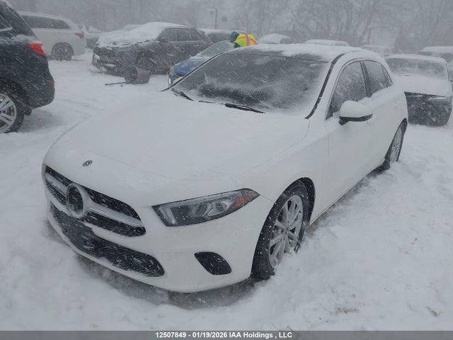 WDD3F4HB0KJ079911 Mercedes-Benz A 250 4matic
