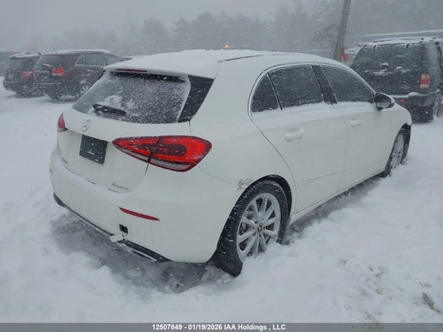 WDD3F4HB0KJ079911 Mercedes-Benz A 250 4matic