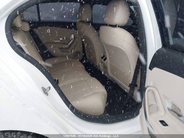 WDD3F4HB0KJ079911 Mercedes-Benz A 250 4matic