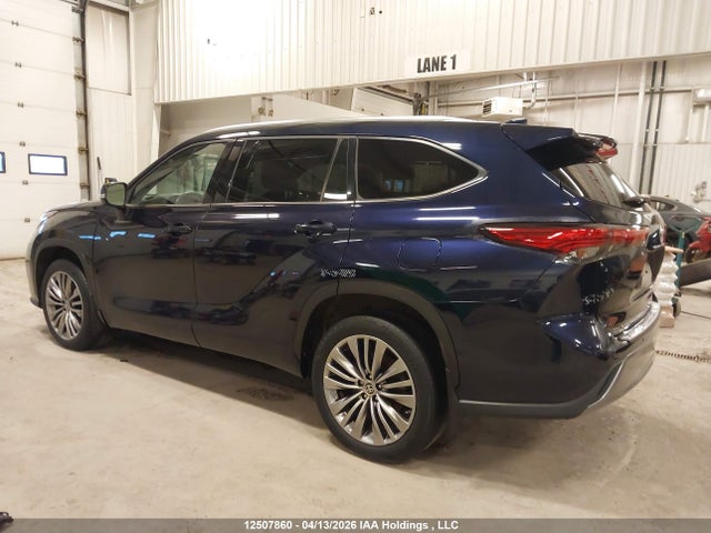 12507860 :رقم المزاد ، 5TDFZRBH5MS158747 vin ، 2021 Toyota Highlander Limited مزاد بيع