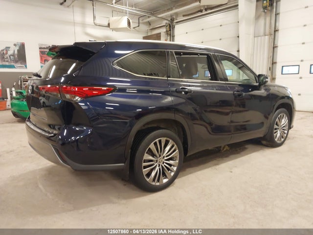 12507860 :رقم المزاد ، 5TDFZRBH5MS158747 vin ، 2021 Toyota Highlander Limited مزاد بيع