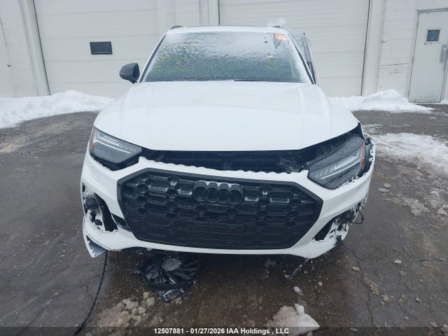 WA1FAAFY9N2043896 Audi Q5 Prestige 45