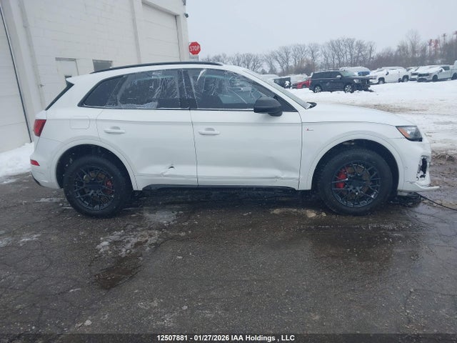 WA1FAAFY9N2043896 Audi Q5 Prestige 45