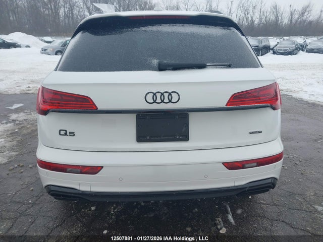 WA1FAAFY9N2043896 Audi Q5 Prestige 45