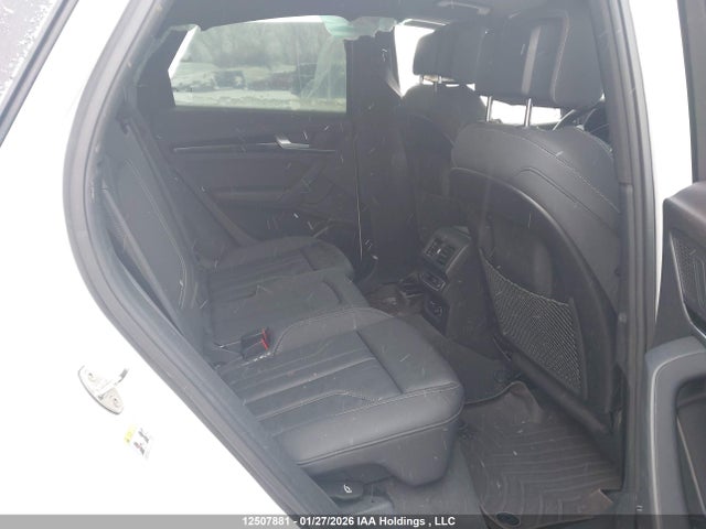 WA1FAAFY9N2043896 Audi Q5 Prestige 45