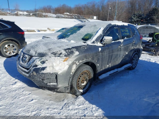 Nissan Rogue 2017 5N1AT2MT9HC809109 Image 2