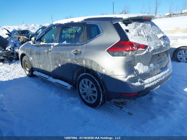 Nissan Rogue 2017 5N1AT2MT9HC809109 Image 3