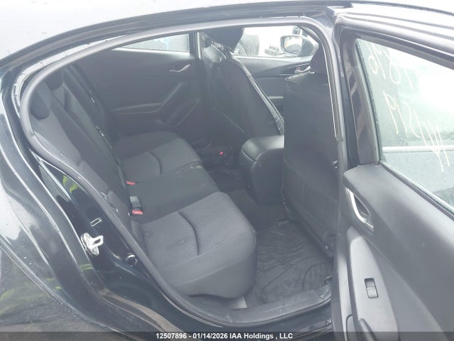 3MZBM1L70FM141519 Mazda MAZDA3