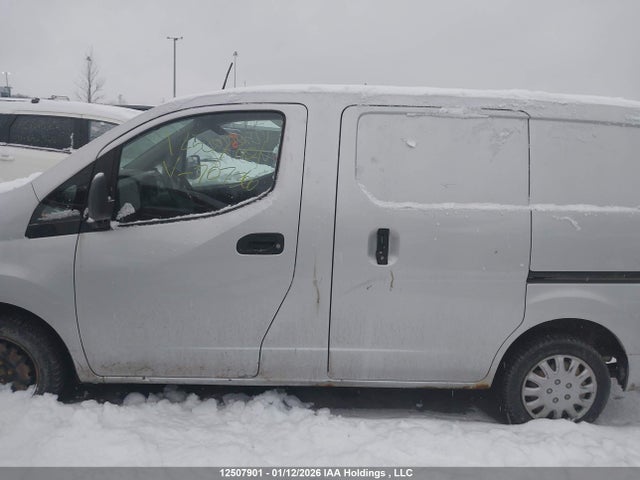 12507901 :رقم المزاد ، 3N6CM0KN2FK707366 vin ، 2015 Nissan Nv200 مزاد بيع