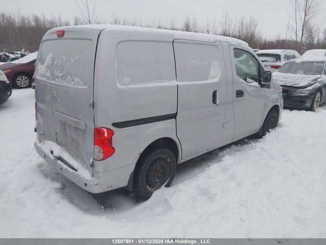 12507901 :رقم المزاد ، 3N6CM0KN2FK707366 vin ، 2015 Nissan Nv200 مزاد بيع