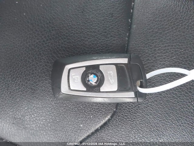 WBA3C3G59ENS70682 BMW 320i Xdrive