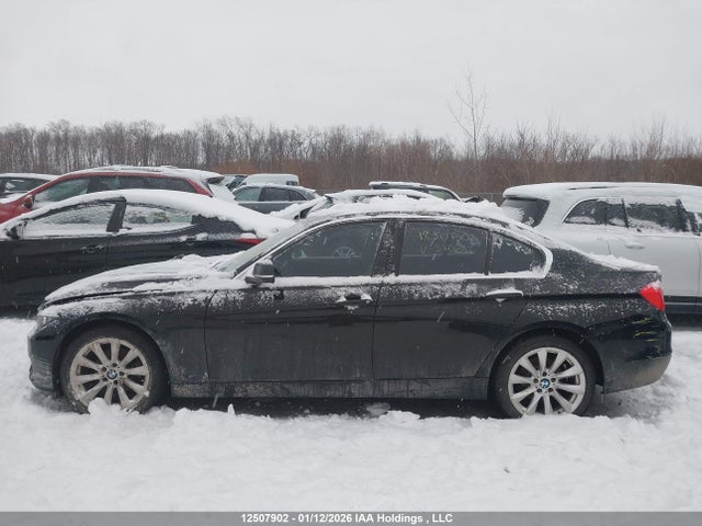 WBA3C3G59ENS70682 BMW 320i Xdrive
