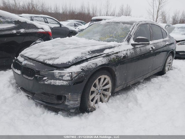 WBA3C3G59ENS70682 BMW 320i Xdrive