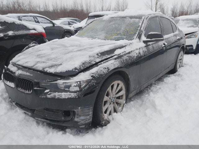 WBA3C3G59ENS70682 BMW 320i Xdrive