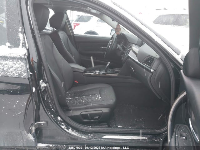 WBA3C3G59ENS70682 BMW 320i Xdrive