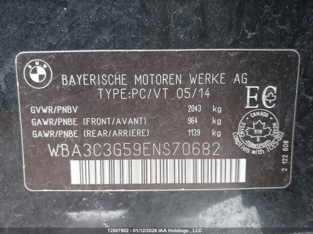 WBA3C3G59ENS70682 BMW 320i Xdrive