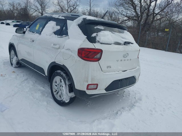 12507909 :رقم المزاد ، KMHRC8A35PU240892 vin ، 2023 Hyundai Venue Preferred With Two-tone Body Colour مزاد بيع