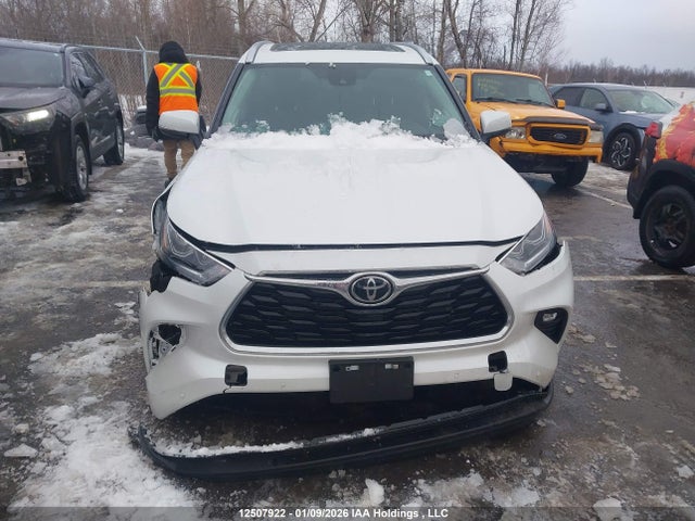 Продаж на аукціоні авто 2025 Toyota Highlander Le/xle/xse/limited/platinum, vin: 5TDKDRBH1SS576720, номер лоту: 12507922