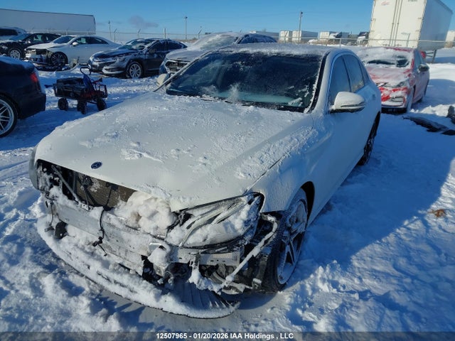 WDDZF4KB8KA611926 Mercedes-Benz E 300 4matic