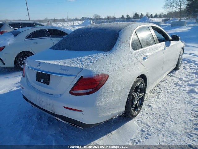 WDDZF4KB8KA611926 Mercedes-Benz E 300 4matic