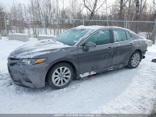 12507971 :رقم المزاد ، 4T1G11AKXLU873359 vin ، 2020 Toyota Camry Se مزاد بيع