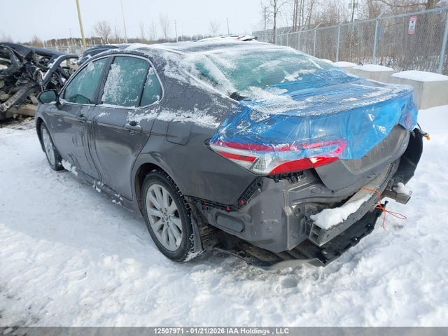12507971 :رقم المزاد ، 4T1G11AKXLU873359 vin ، 2020 Toyota Camry Se مزاد بيع