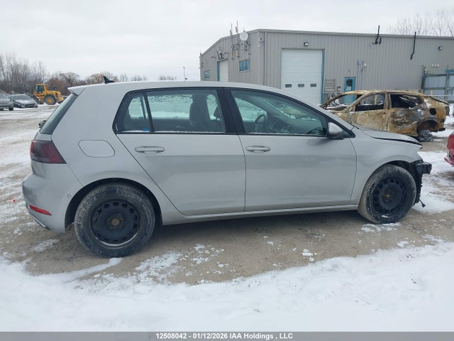 3VWG17AU6JM276054 Volkswagen GOLF S/SE