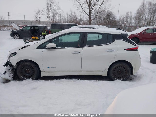 1N4AZ1CPXJC311112 Nissan Leaf S/sv/sl