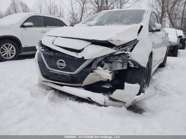 1N4AZ1CPXJC311112 Nissan Leaf S/sv/sl