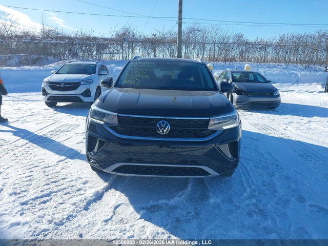 3VVEX7B27RM013252 Volkswagen TAOS SE