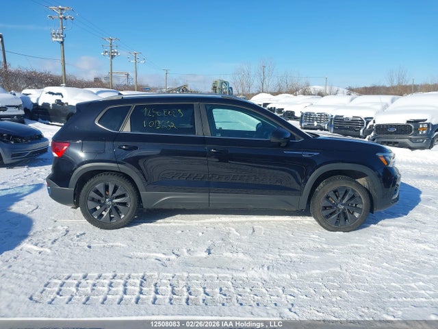 3VVEX7B27RM013252 Volkswagen TAOS SE