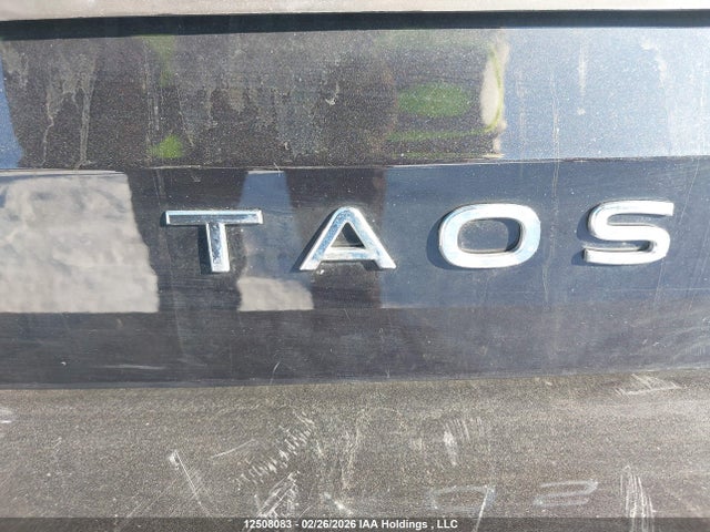 3VVEX7B27RM013252 Volkswagen TAOS SE