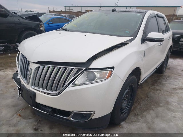 2LMDJ8JK2EBL17197 Lincoln MKX